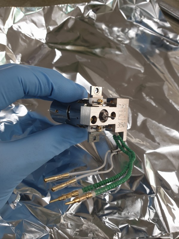 GCMS ion source cleaning